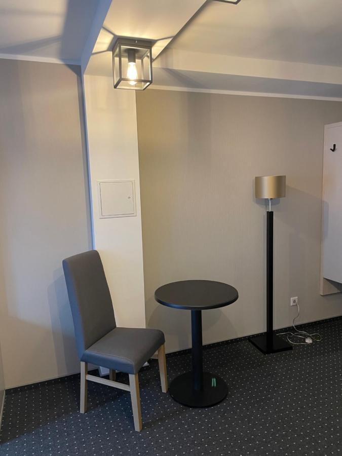 Hotel Restaurant Mirena Marl Exteriör bild